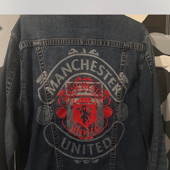 true religion - Picture 3 of 3